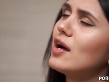 Gorgeous Girlfriend Takes Dp Fucking From