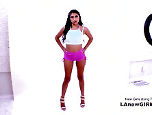 Stunning Brunette Wants To Be A Latin Model