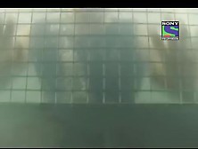 Cid - Episode 721 - Cid Dhoom Under Water Action ( 360 X 480 ). Mp4