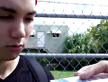 Bắc Twink Latino ottenere soldi prendendo cazzo ratto e faccia