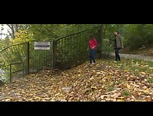 2 Girls Piss In The Park