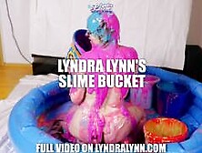 Lyndra Lynns slime buckets