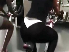 Culonas En El Gimnasio Spandex