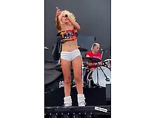 Pnk Rock Chick Amyl and the Sniffers - SEXY!