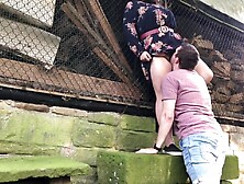 Auf Verlassenen Bauernhofen Kann Man Gut Sex Haben