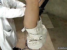 Therapist vibrates Campus lady in bdsm