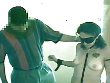 Blindfolded Slut Gets A Tampa Bu...