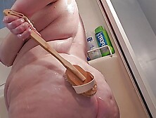 Wet N Wild Bbw Cums Using Scrub Brush