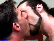 Jaxton Wheeler spreads his lovers ass for hard breeding