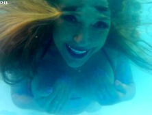 Underwater - Melisa The Mermaid