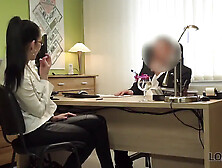 Elis passes messy audition in loan agency with unusual man