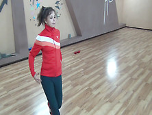 Sexy Amateur Girlfriend Fucked In The Dance Studio Heavily