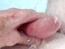 Cum 85 (Cumming In My Bath)