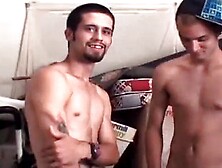STRAIGHT BOYS FUCK - Wild woman gets pounded in a steamy FMM threesome (Nick Lang,  Nate Liquor)