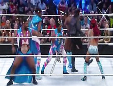 Sasha Banks Twerks