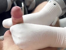 Awesome Footjob And Toejob With Messy Cumshot On Feet And Toes