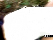 Japanese Amateur Moans Loudly in Nature