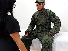 An American doctor seduces a soldier from Bolivar.