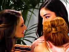 MummysGirls. com - Emily Willis's stepsister pussy licking in threesome