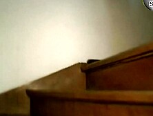 Studentin laesst sich anspritzen von notgeilen Nachbarn