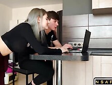 Eva Elfie Facializes the Cum Drunk Girlfriend vol2