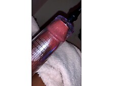 Milking my shlong with my pump