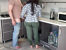 Aged Housewife Took Off Her Panties From Her Large Butt And Took A Dick In Anal