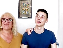 La madura Fina y sus ENORMES TETAS son un regalo!