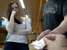 Boyfriend Is Ready To Watch How Someone Fucks His Gf