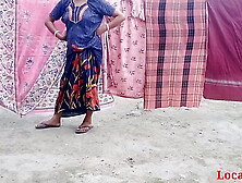 Bengali Desi Village Wifey and Her Bf Dogystyle fuck outdoor ( Official tape By Localsex31)