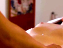 Double Dilenia Aidra Foxs Sensual Squeeze Sends Naomi Swan Over The Edge!