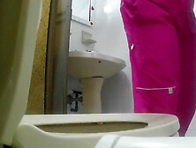 Amateur Camera In Bath Records Hot Nurse Pissing