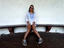 Public Oral job and Sex - Cheating on her Boyfriend with a man from Tinder