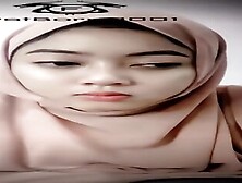 Nella Hijab Streaming Sambil Colmek Full Durasi