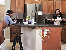Fucking In Front Of Her Stepmom With Krystal Davis,  Jackie Knight And Jada Kai