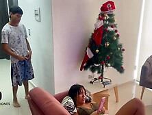 I discover my stepmother's lady watching porn and I fuck her in exchange for keeping the secretly watching.