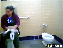 Fat Latina Takes A Huge Crap