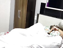 Ela transava com namorado e depois provocava o padrasto la no quarto dela