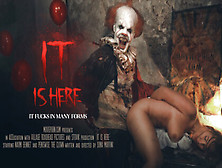 Naomi Bennet In It Is A Clown - Xvirtual