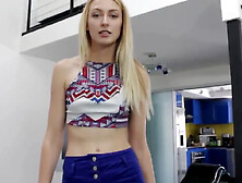 Im Fucking My Stepsis While Shes Talking On The Phone