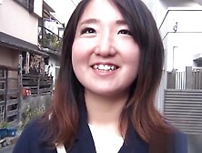 Japanese babes flashing