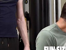 Funsizeboys - Tall Hung Gym Daddy Breeds Horny Tiny Bottom Partner