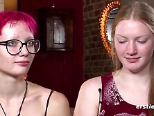 Ersties - Skater Girl und Metal Girl haben Spaß mit Toys