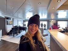 Fetish xxx with extravagant Hannah Louu from Verified Amateurs