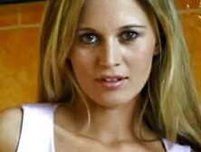 Nice blonde streaps in the kitchen M22