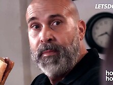 Pretty Maid Jade Presley Hardcore Anal With The Giant Jock - LEWD HOSTEL