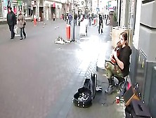 Street Guitarist Is Gonna Blow You Away