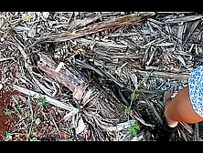 minha sobrinha tava muito gostosa bucetinha ja tava molhada quando coloquei