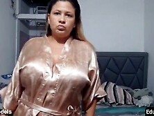 YELIXNOW SLUTTY mother I'd like to fuck WORKING OUT LARGE BREASTS BOUNCING