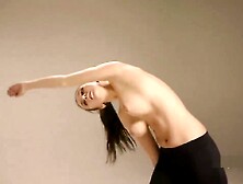 Alisa's Crazy Hot Nude Workout Vid